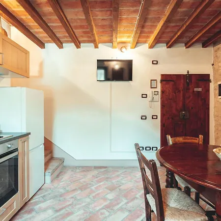 Borgo Sgarabia Relais شقة I Boschi
