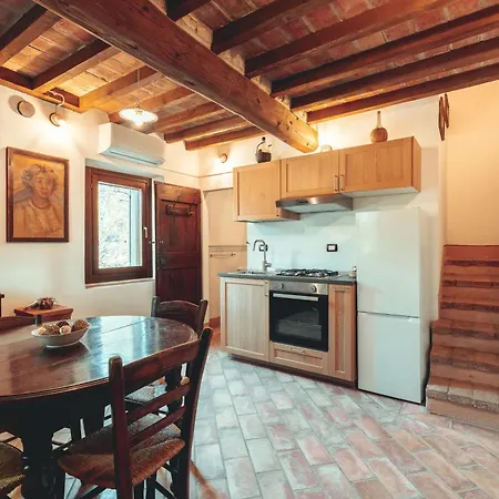 Borgo Sgarabia Relais شقة *