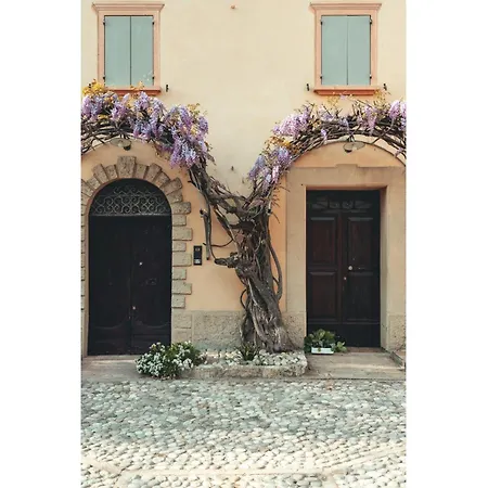 Borgo Sgarabia Relais * I Boschi