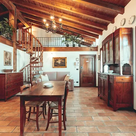 Borgo Sgarabia Relais * I Boschi