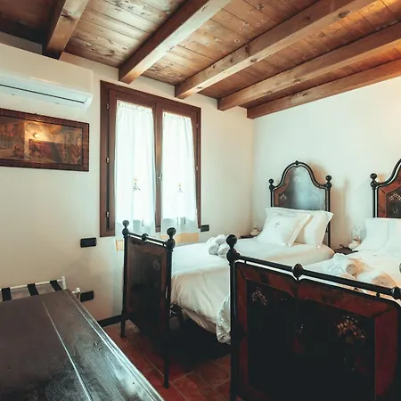 Borgo Sgarabia Relais شقة I Boschi