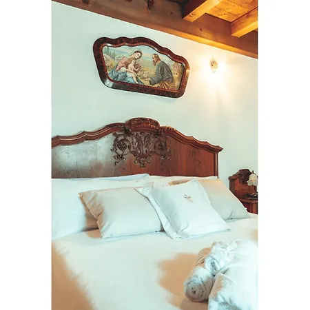 Borgo Sgarabia Relais شقة I Boschi